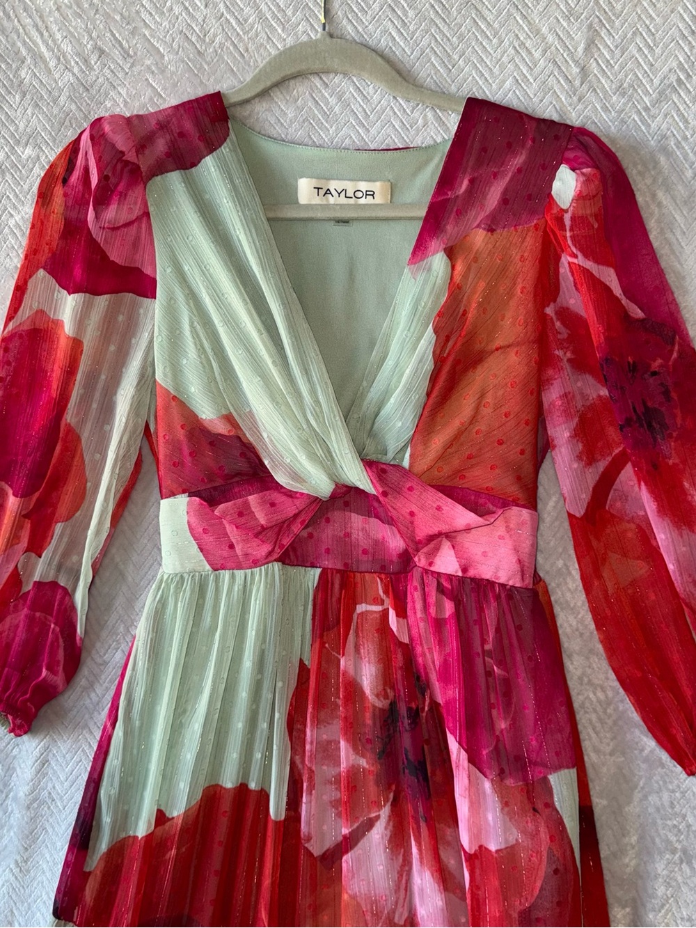 Taylor Floral Chiffon Maxi Dress Size 2 - Picture 4 of 12